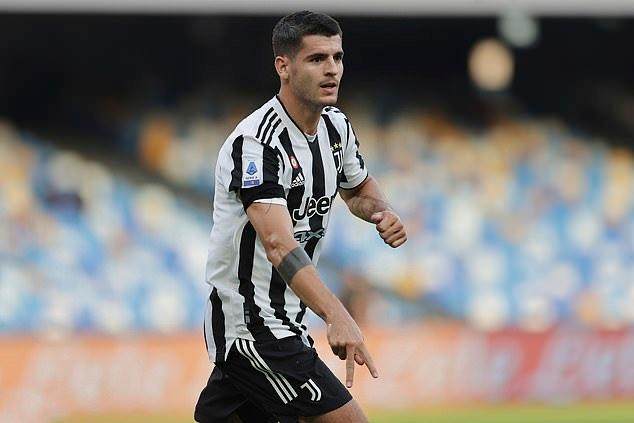 1631405333879094671.jpg 47791939-9980913-image-a-37_1631382965869.jpg